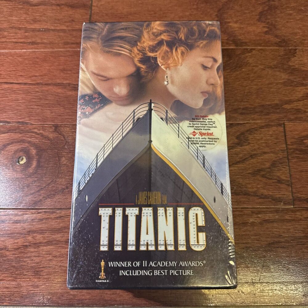 Brand New & Factory Sealed 1997 TITANIC MOVIE VHS DOUBLE PACK